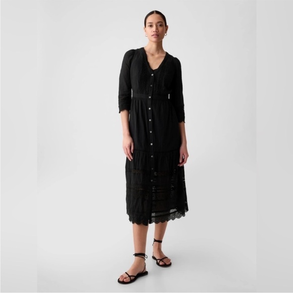 GAP Dresses & Skirts - AS IS! Gap Women’s Black Textured Crinkle Lace Midi Dress - Size MEDIUM ✂️